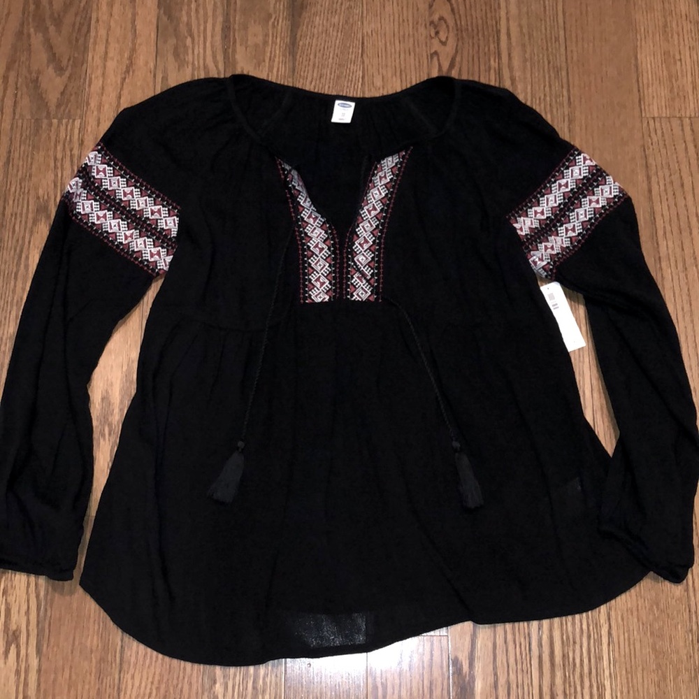 NWT black boho shirt with red navy and white threading size XS